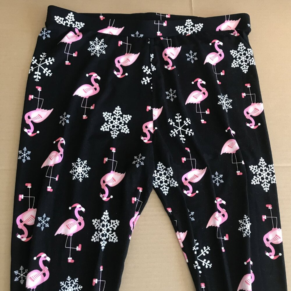 Runway Ready Christmas Leggings 1X - Picture 4 of 7